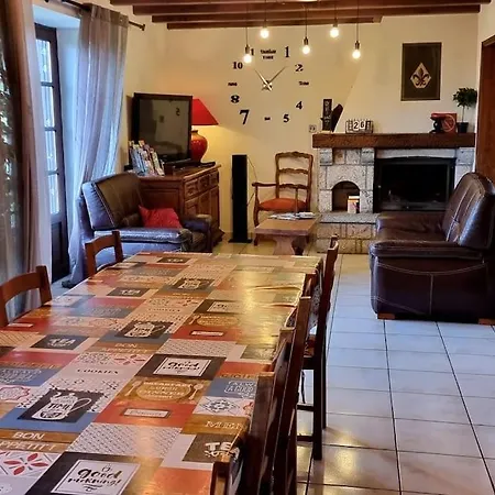 Le Du Saladou- Cantal Val-d'Arcomie