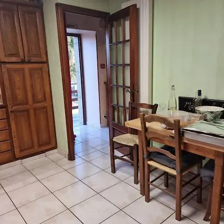 Le Du Saladou- Cantal Semesterbostad *