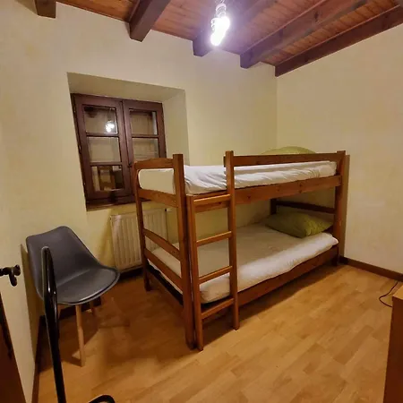 Le Du Saladou- Cantal Semesterbostad