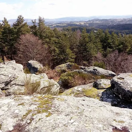 Le Du Saladou- Cantal Semesterbostad