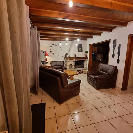 Semesterbostad Le Du Saladou- Cantal Val-d'Arcomie