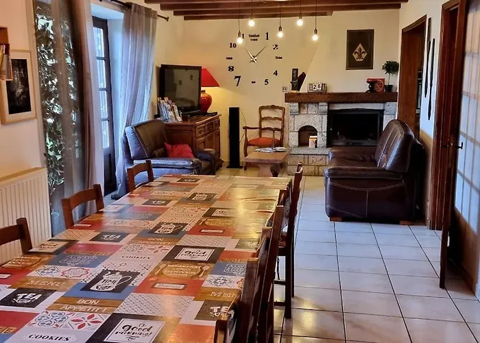 Le Du Saladou- Cantal Val-d'Arcomie