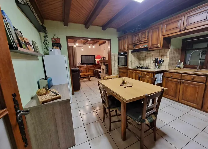 Le Du Saladou- Cantal Nyaraló *